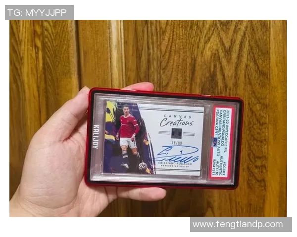 100元一盒的球星卡足球收藏热潮 限量版卡片引发粉丝争抢